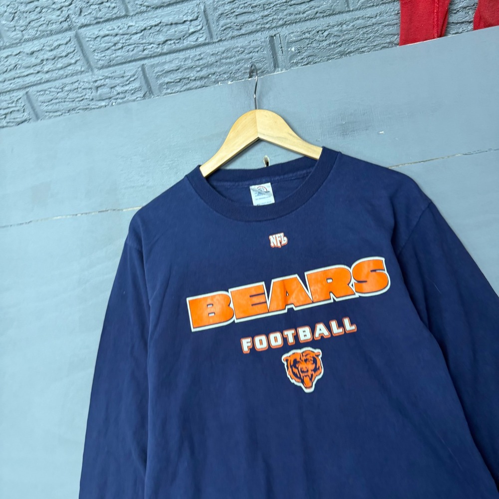 Chicago Bears NFL Delta Pro Weight Long Sleeve Shirt Navy Blue Mens Medium